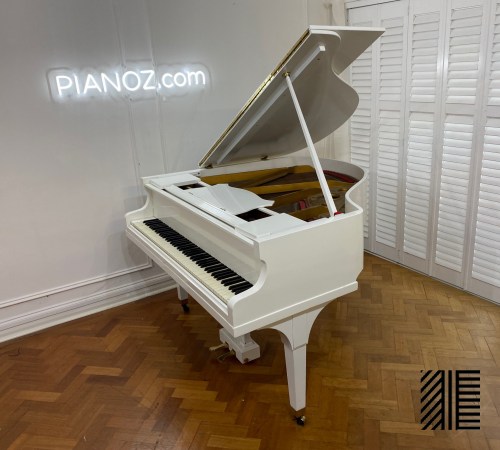 Steinbach White Gloss Baby Grand Piano piano for sale in UK 