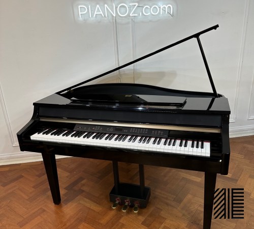 Yamaha Clavinova Baby Grand Digital Piano piano for sale in UK 