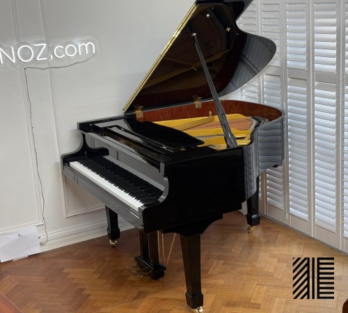 Steinmayer Black High Gloss Baby Grand Piano piano for sale in UK 