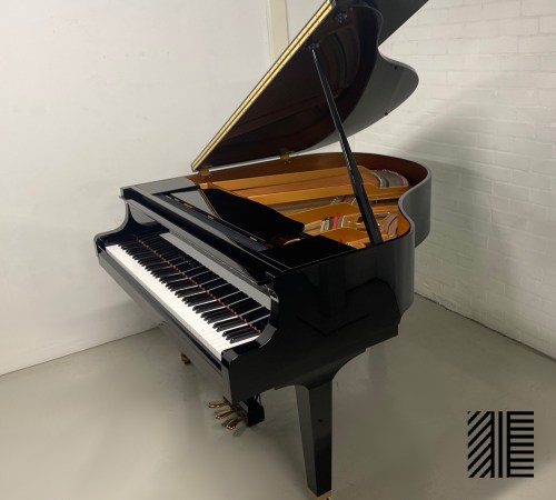 Yamaha GP1 Japanese Baby Grand Piano piano for sale in UK 