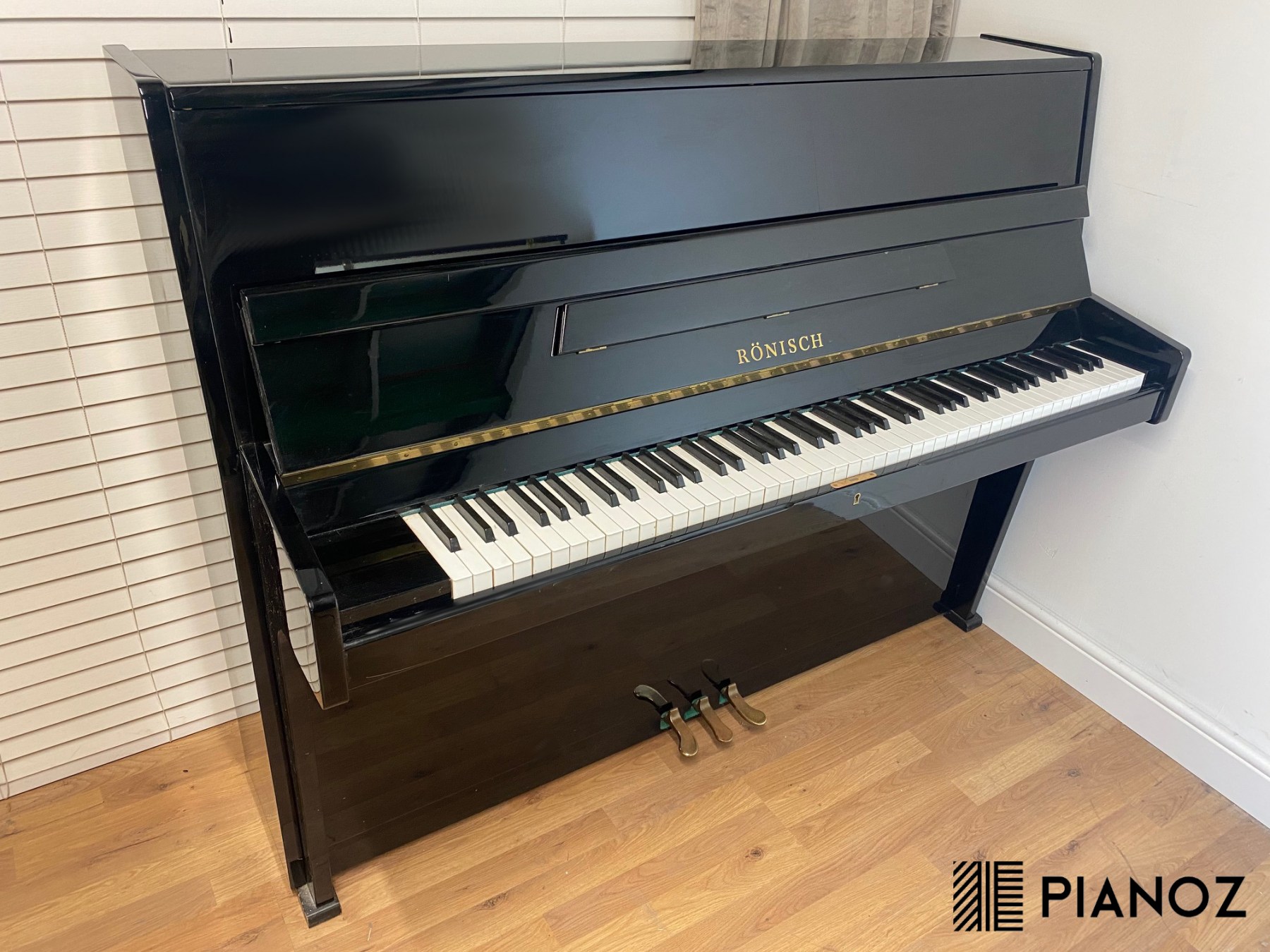 Ronisch 115 Upright Piano piano for sale in UK