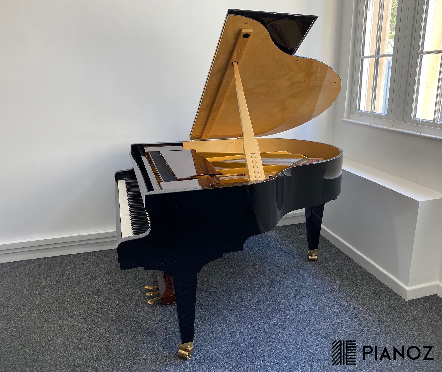 Steingraeber Phoenix 170 Carbon Fibre Soundboard Baby Grand Piano piano for sale in UK