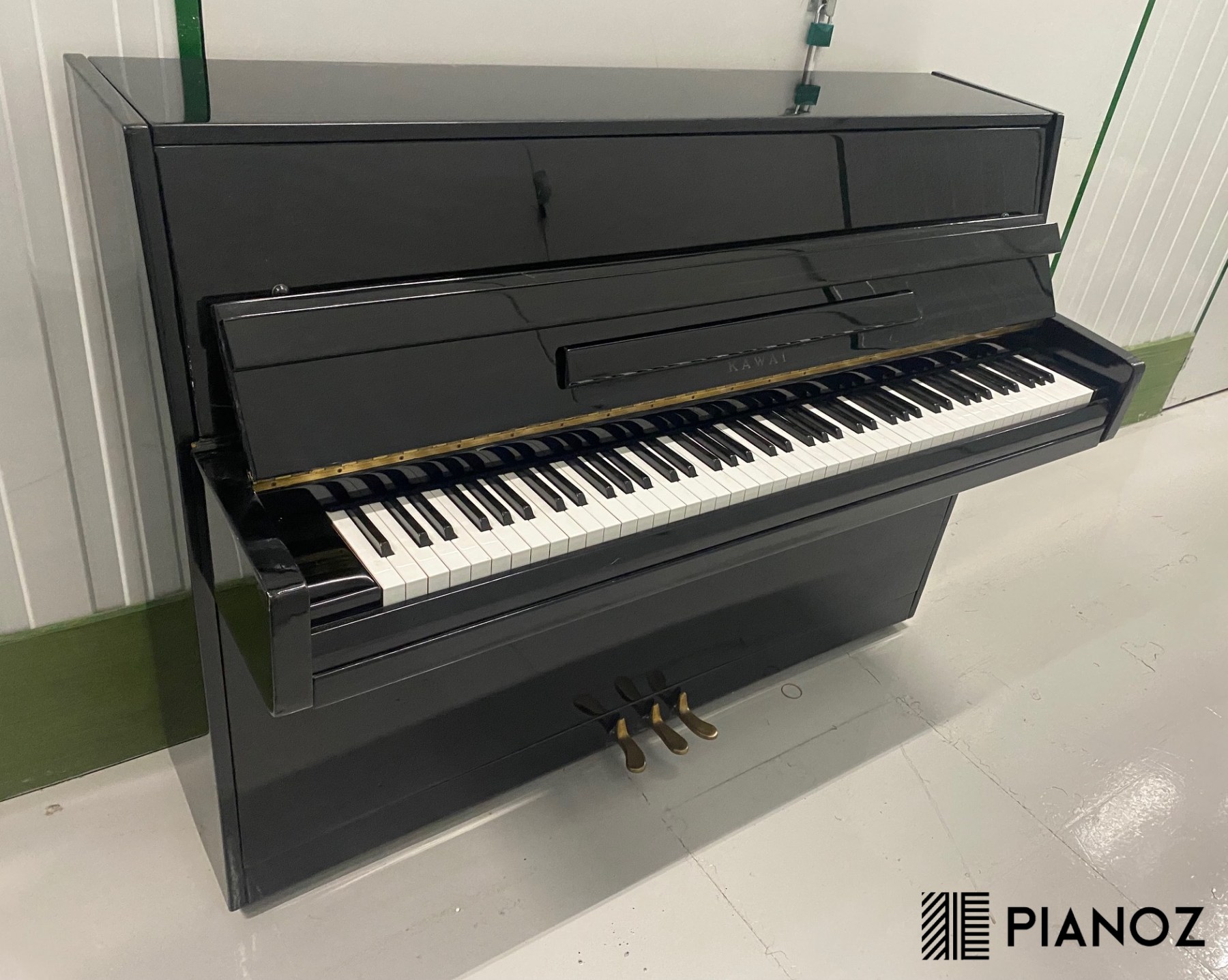 Kawai M802 Black High Gloss Upright Piano piano for sale in UK