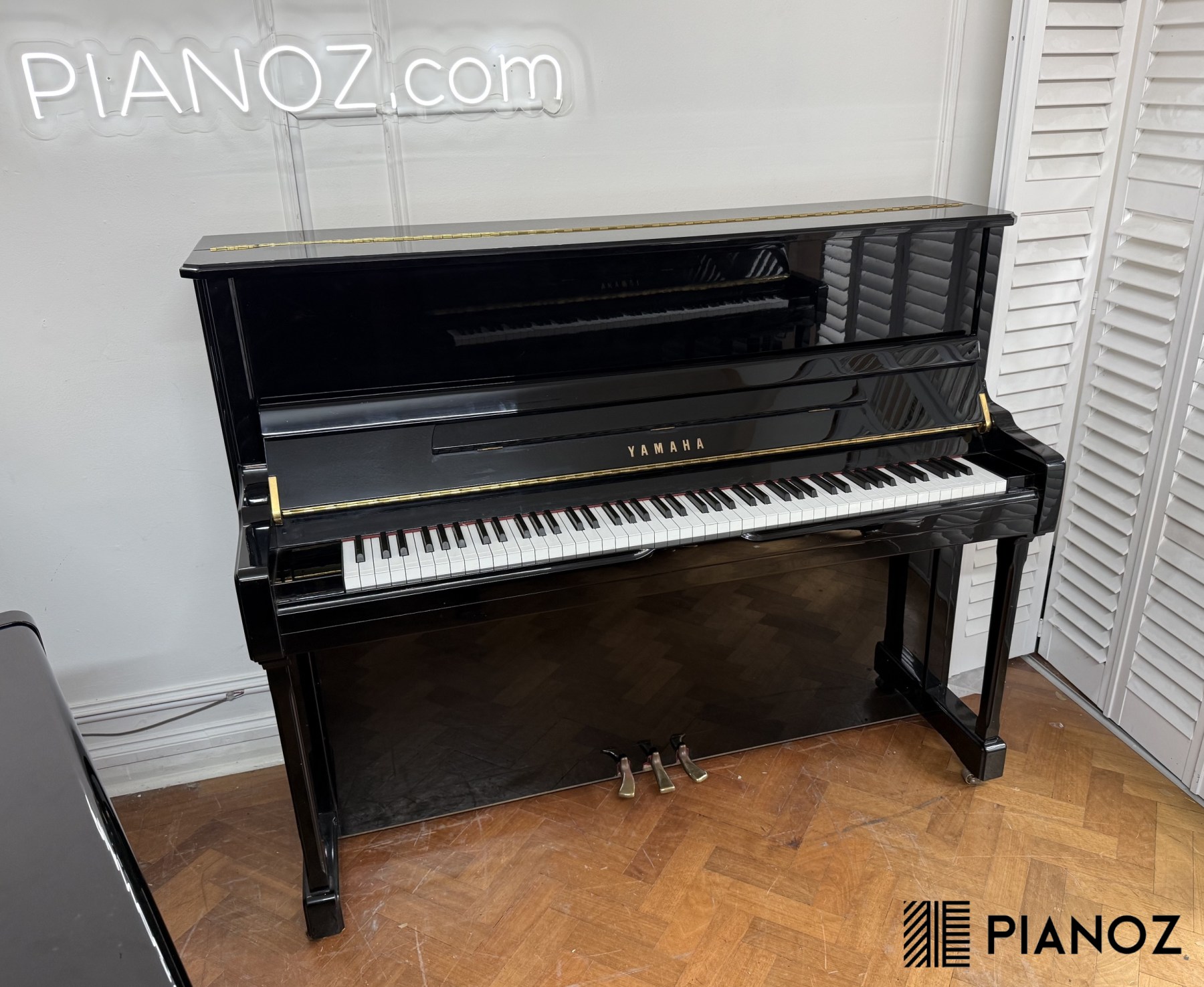 Yamaha V124 2001 Upright Piano piano for sale in UK