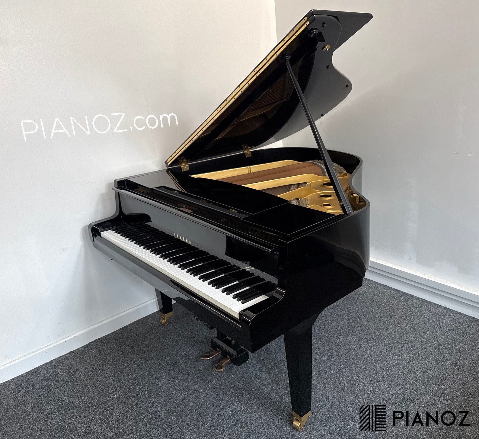 Yamaha G1 Silent System Baby Grand Piano piano for sale in UK