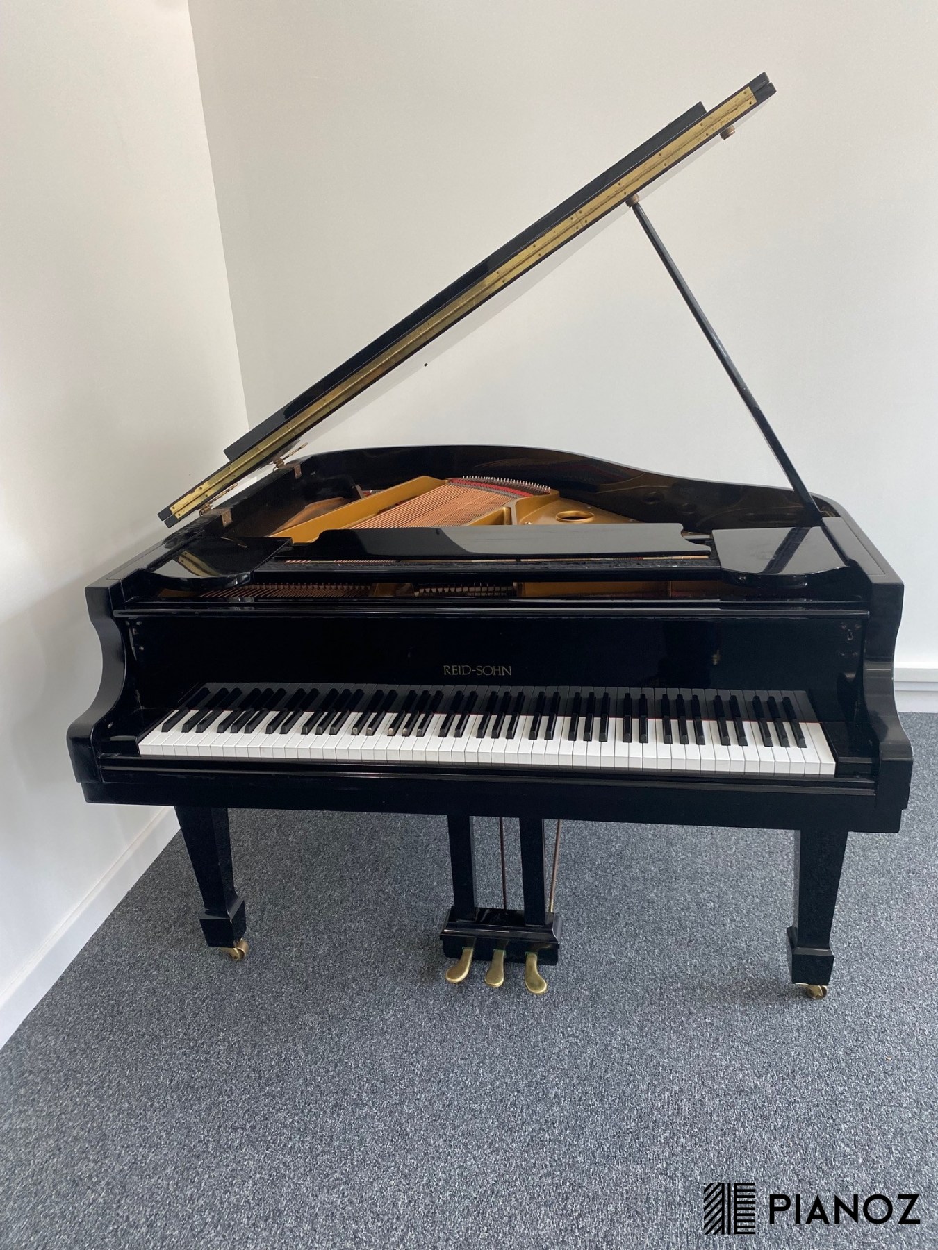Reid Sohn 155 Black Gloss Baby Grand Piano piano for sale in UK