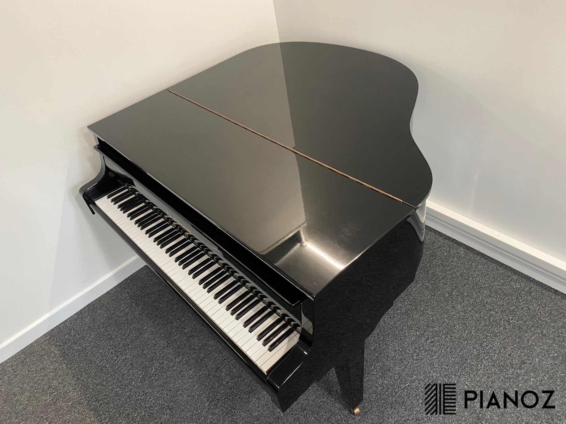 Zimmermann Black High Gloss Baby Grand Piano piano for sale in UK