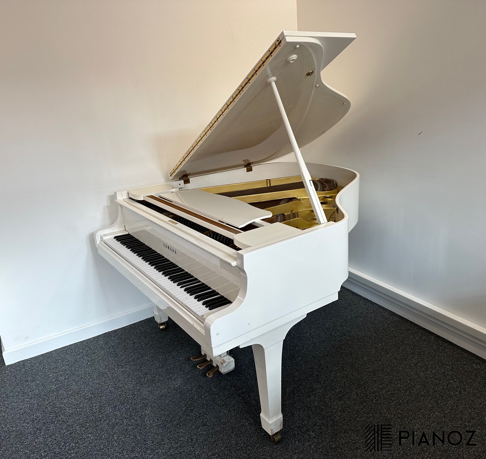 Yamaha G1 White Baby Grand Piano piano for sale in UK