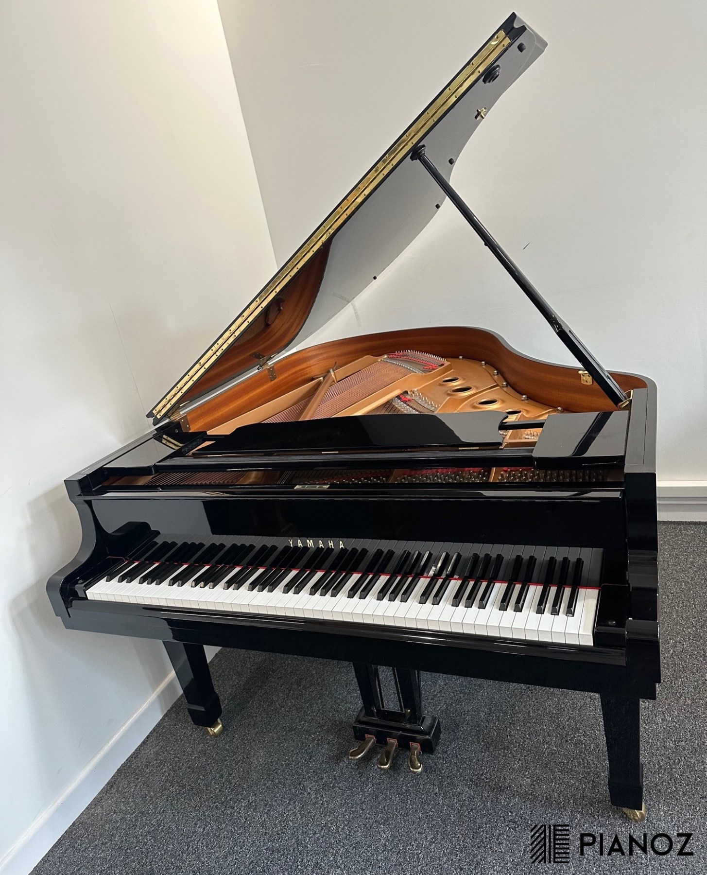 Yamaha C2 Baby Grand Piano piano for sale in UK