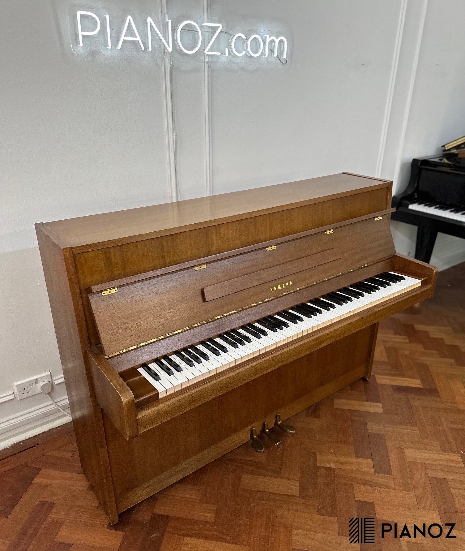 Yamaha M1J Upright Piano piano for sale in UK