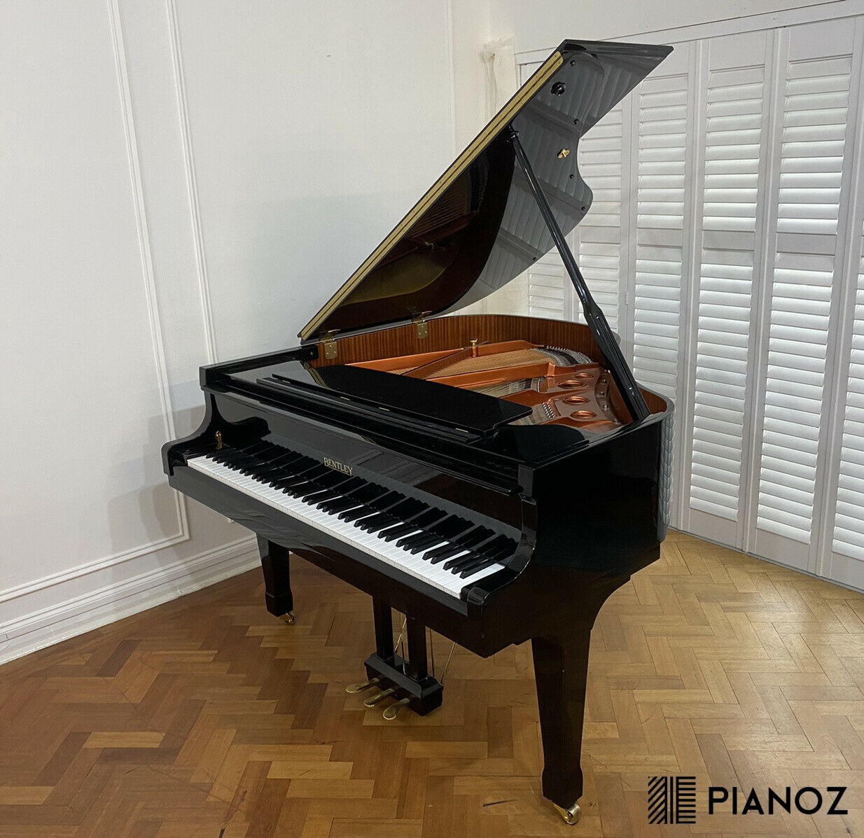 Bentley 150 Baby Grand Piano piano for sale in UK