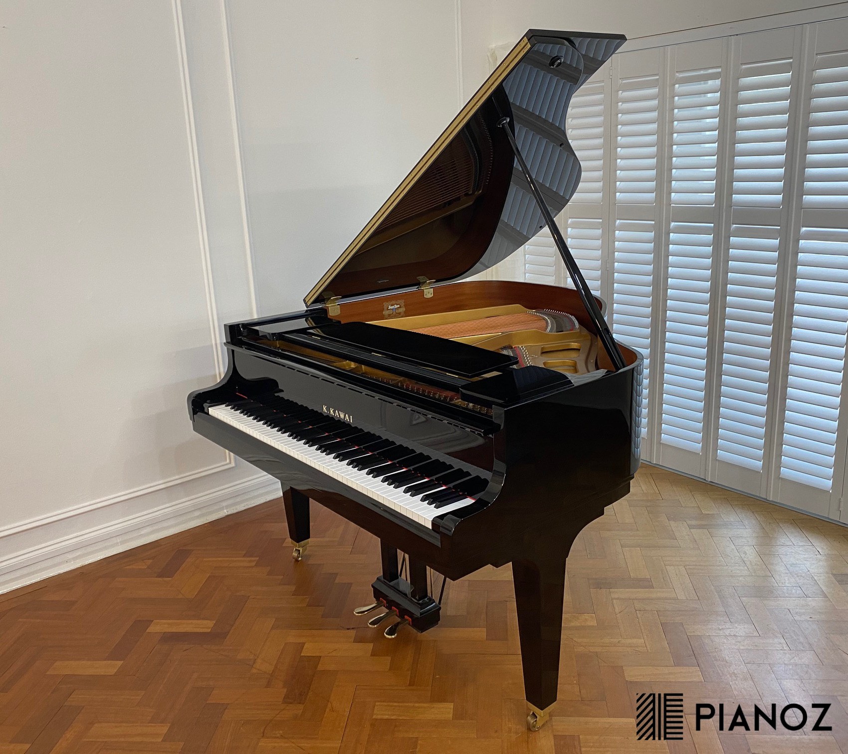 Kawai GM10 Baby Grand Piano piano for sale in UK