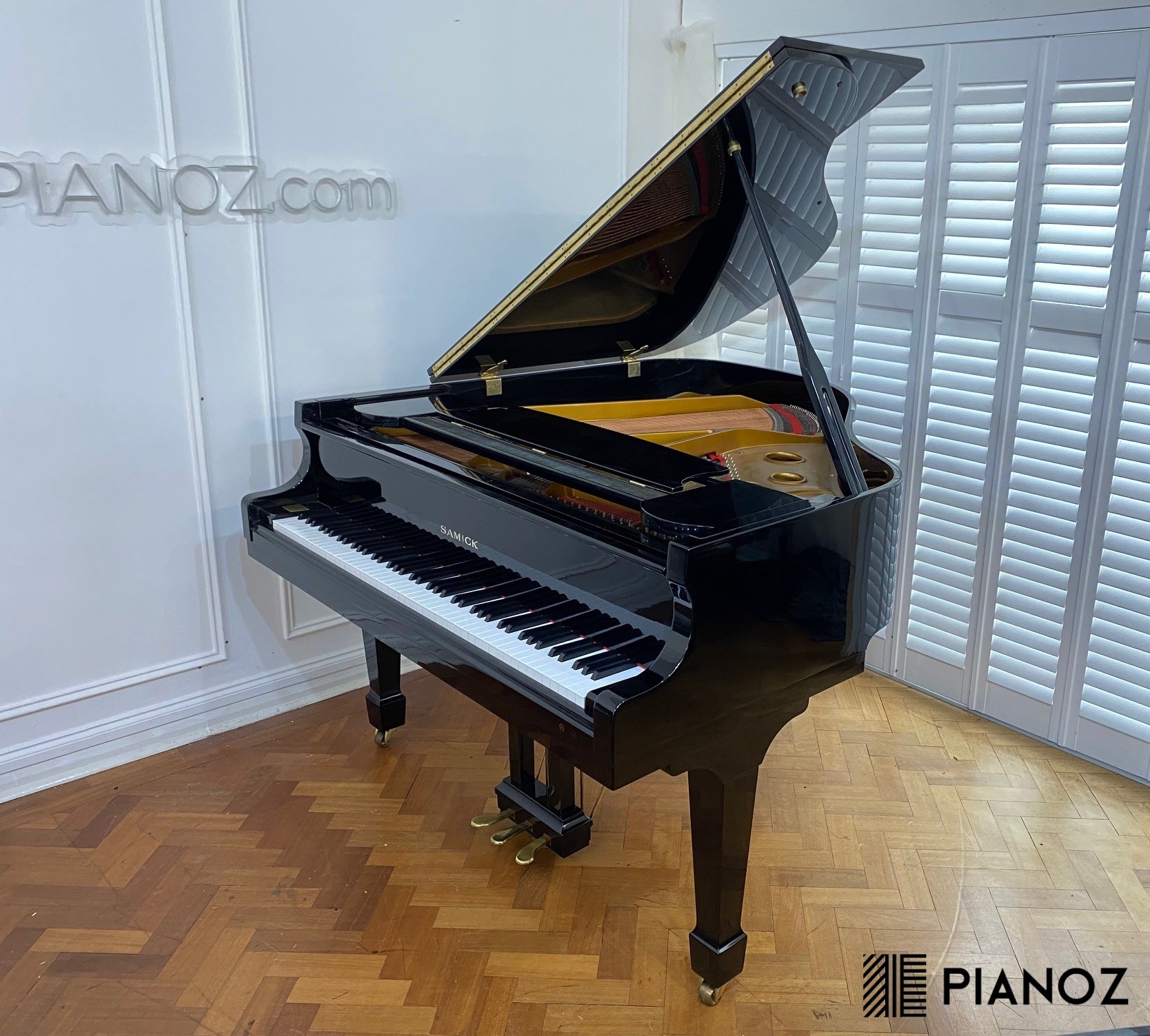 Samick Black High Gloss Baby Grand Piano piano for sale in UK